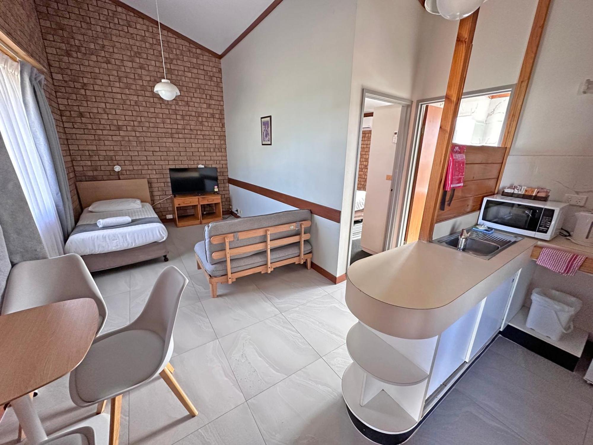 Spa Village Travel Inn Мори Номер фото